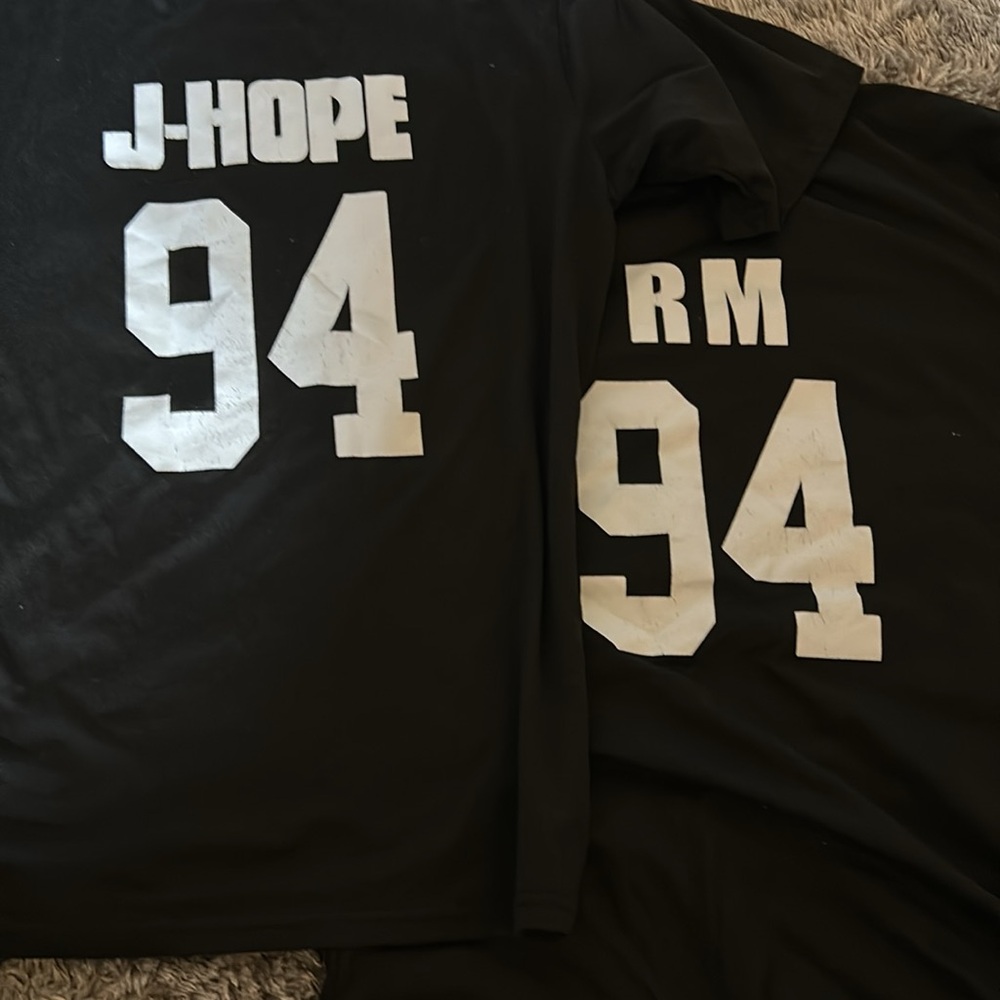 Two map of the soul seven the journey, BTS T-shirts/ jerseys in black K-POP